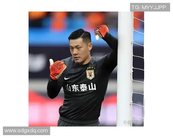 足球巅峰对决实时直播:顶级球星带来激情四射的比赛盛宴 足球巅峰对决实时直播:顶级球星带来激情四射的比赛盛宴